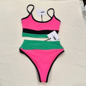 NWT Beach riot Emmy bikini set. Size Small